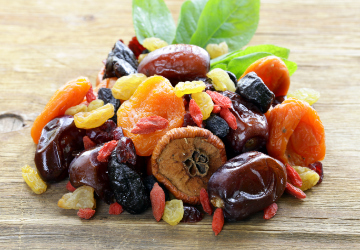 dried fruits snacks